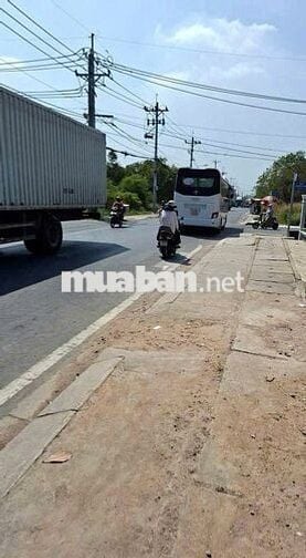 RA ĐI NHANH LÔ ĐẤT 272M2/500TR MT NGUYỄN THỊ LẮNG FULL THỔ , SHR