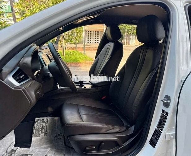 VinFast Lux A2.0 2022 Hỗ trợ ngân hàng