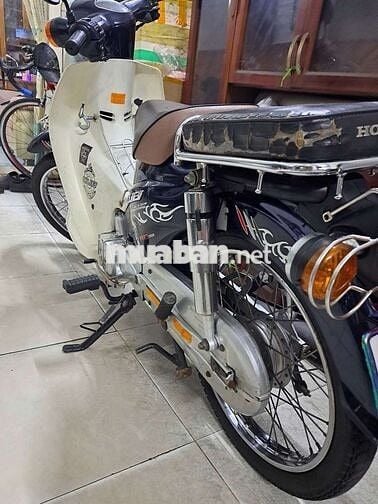 Dealim Cub 50cc Xanh trắng