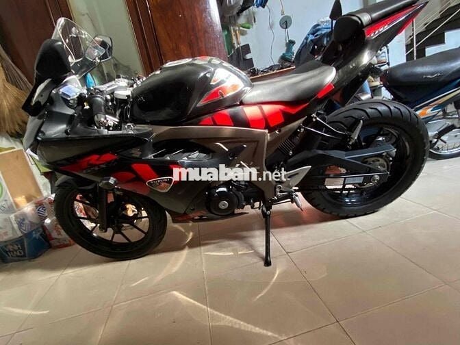 Suzuki GSX Đen Đỏ 9264 km