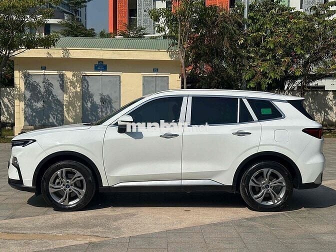 FORD TERRITORY TITANIUM SIÊU MỚI
