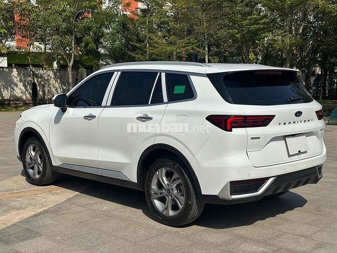 FORD TERRITORY TITANIUM SIÊU MỚI