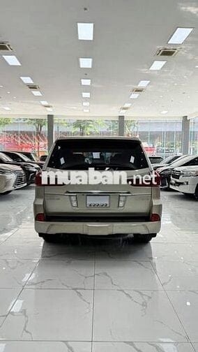 Lexus LX570 2016 Vàng cát