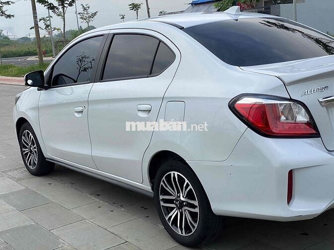 Mitsubishi Attrage 2023 Premium 1.2 CVT - 55000 km