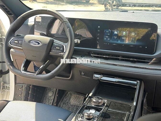 FORD TERRITORY TITANIUM SIÊU MỚI