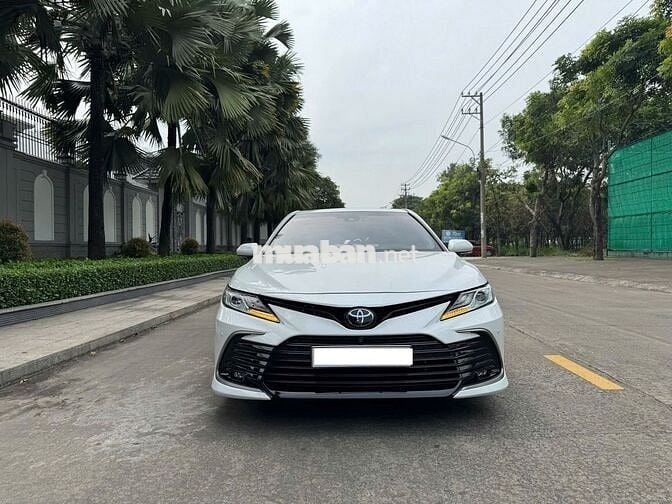 Toyota Camry 2021 2.5Q - 56000 km