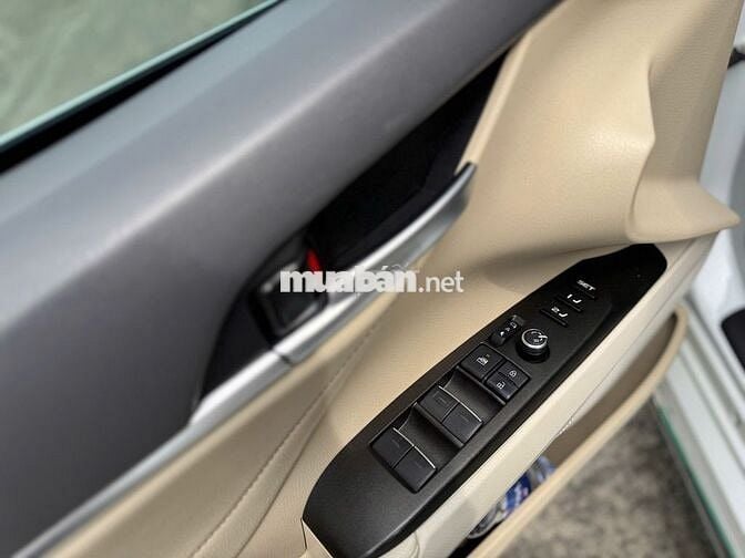 Toyota Camry 2021 2.5Q - 56000 km