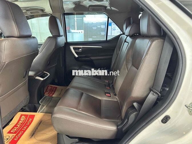 Toyota Fortuner 2020 2.4G 4x2 AT - 1 chủ đi cực ít