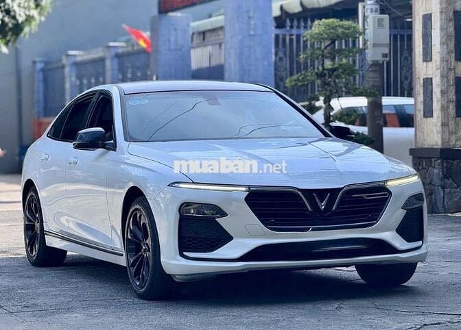 VinFast Lux A2.0 2022 Hỗ trợ ngân hàng