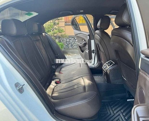 VinFast Lux A2.0 2022 Hỗ trợ ngân hàng