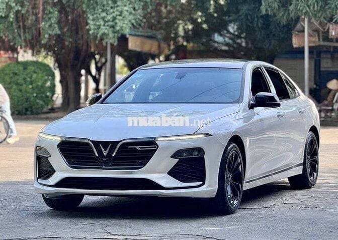 VinFast Lux A2.0 2022 Hỗ trợ ngân hàng