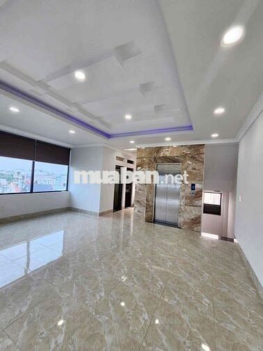 Bán Toà Nhà Trung Tâm Tp Dĩ An, liền kề Siêu Thị Go