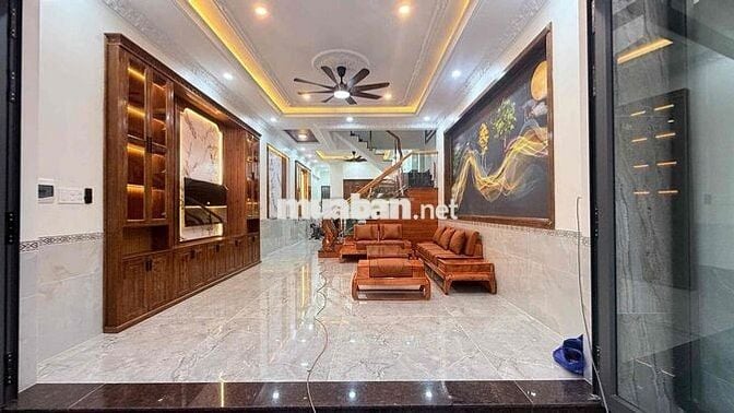 Bán Nhà Mặt Tiền Nhựa 7m kế bên Siêu Thị Go