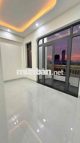 Bán Nhà Mặt Tiền Nhựa 7m kế bên Siêu Thị Go