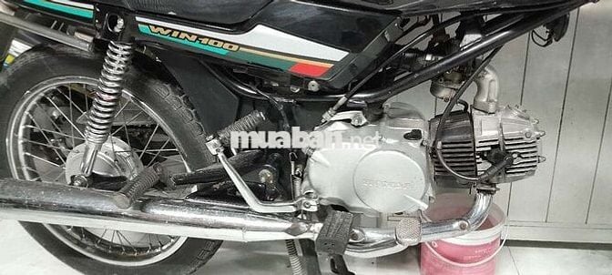 Honda Win 100 màu Đen