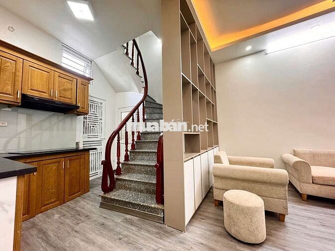 💯LÊ TRỌNG TẤN- HÀ ĐÔNG- Ô TÔ ĐỖ GẦN
💥DT 40M2 x 5T x 3 NGỦ x 7.3 TỶ