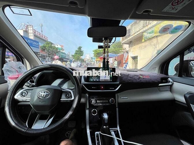 Veloz Cross 2022 Top - xe gia đình- thương lượng