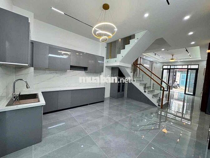 CHÍNH CHỦ GỬI BÁN CĂN NHÀ TÂM HUYẾT KHU Hoàng Hoa - Long Hậu