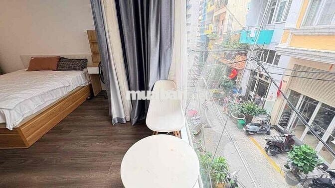 CHO THUÊ CĂN HỘ QUẬN 1 - GẦN CẦU CAMETTE - THANG MÁY - CHO NUÔI PET