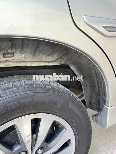 Toyota Innova 2.0E đời 2015 xe đẹp