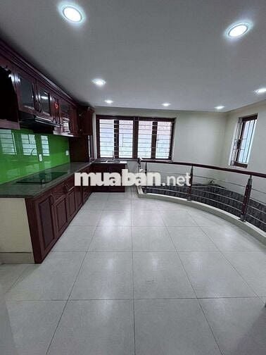 Cho thuê nhà ngang 5m hẻm oto Huỳnh Văn Bánh chỉ 19tr