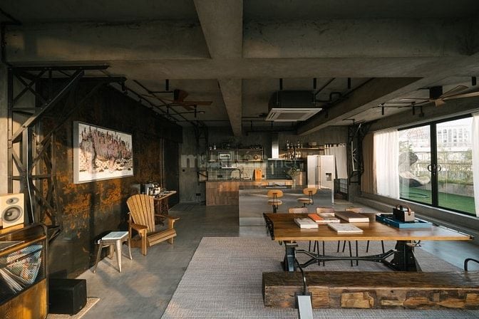 Công ty nội thất Phong cách Công nghiệp tuyển thợ mộc gỗ tự nhiên.