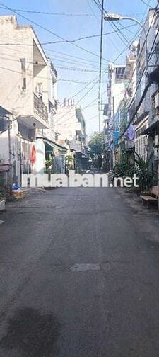 BÁN NHÀ 2 TẦNG - GIÁ 3.7 TỶ - DT: 4m x 11m (44M2) 2PN - ĐƯỜNG 5M THÔNG