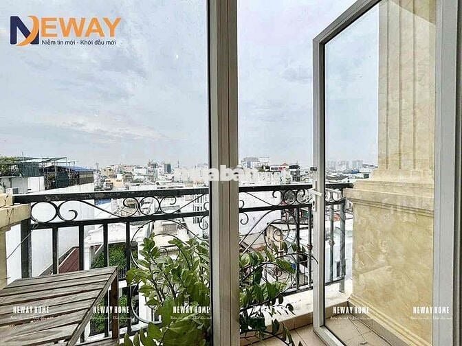 CHDV full nội thất ban công cực rộng và thoáng ngay Big C Trường Chinh