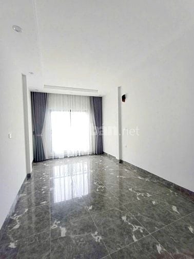 Ngọc Khánh – Ba Đình – Ô Tô Tránh – 552 M – 5 T – MT 3.6 M – Giá 19.8 