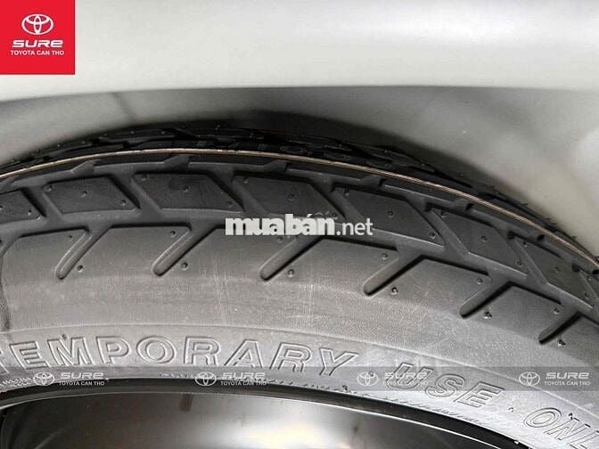 Toyota Corolla Altis 2024 1.8V - siêu lướt