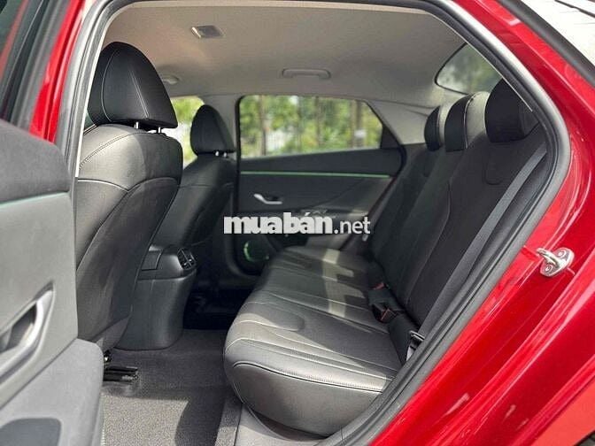 Hyundai Elantra 2023 1.6 AT Đỏ 60000 km