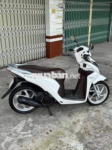 Honda Vision 2017 màu Trắng