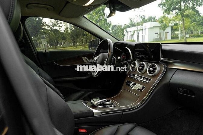 Bán cắt lỗ C200 Exclusive 2021 zin siêu cọp