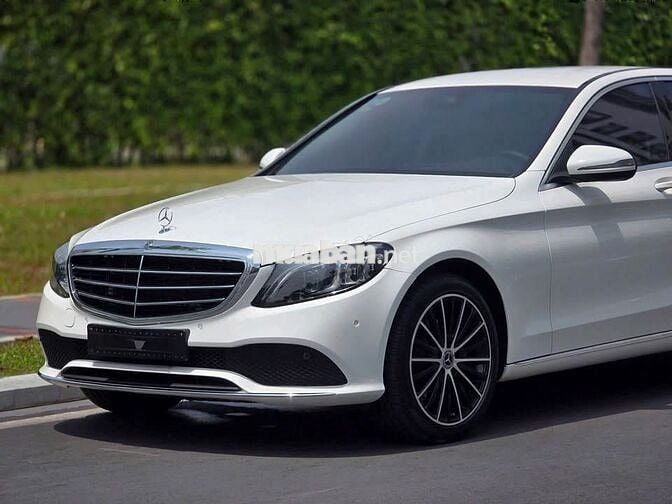 Bán cắt lỗ C200 Exclusive 2021 zin siêu cọp