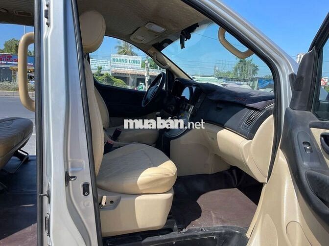 Hyundai Starex 2008 2.5D MT - 150 km