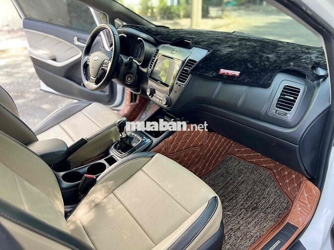 KIA Cerato 2018 1.6MT 80000 km