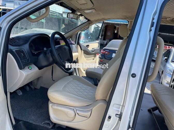 Hyundai Starex 2008 2.5D MT - 150 km