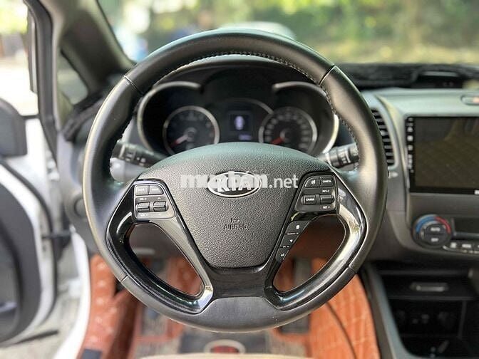 KIA Cerato 2018 1.6MT 80000 km