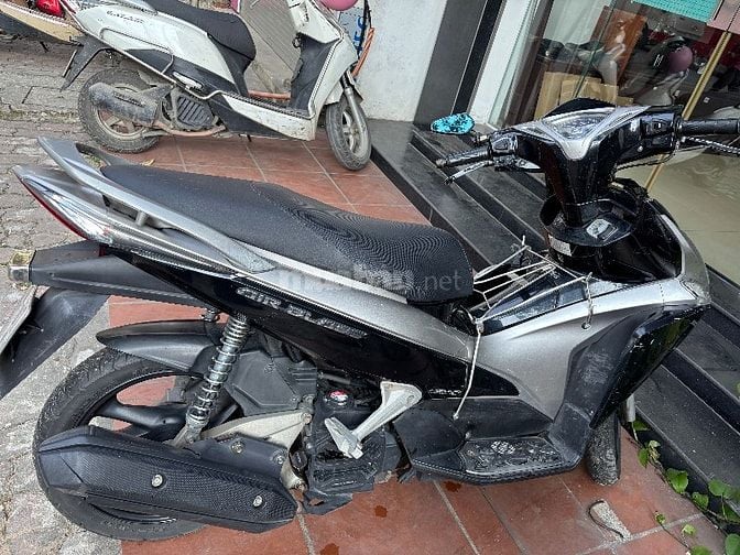 Bán xe máy air blade 2011 nguyên bản, chính chủ.