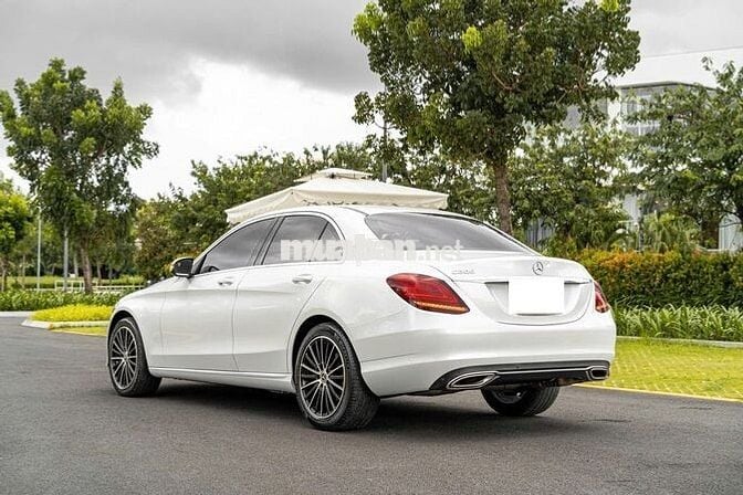 Bán cắt lỗ C200 Exclusive 2021 zin siêu cọp