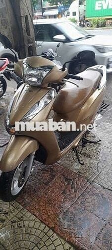 Honda Lead Vàng đồng