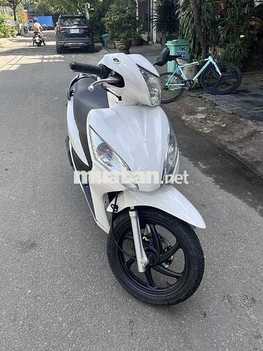 Honda Vision 2013 Trắng