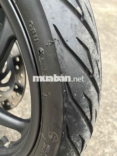 ab chạy 2 ngàn km hiếm có nhé