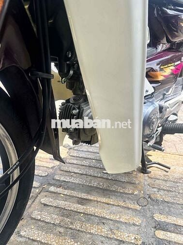 Honda Dream lùn màu Nâu trắng