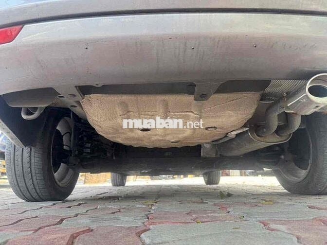 Ford Fiesta 5 chổ rin 100% cực mới