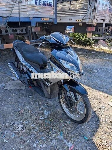 Yamaha Nouvo Đen Bạc