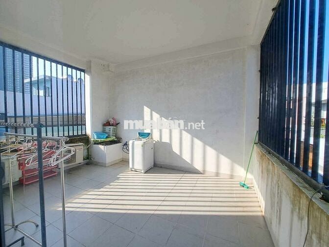 ☘️☘️NHÀ 3 TẦNG FULL NỘI THẤT KHU BIỂN PHẠM VĂN ĐỒNG