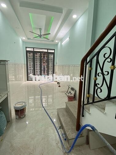 Nhà nguyên căn hẻm 5m,nhà mới xây, trệt, 2 lầu, sân thượng, DTSD102m2