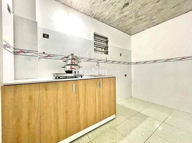 Phòng Gác Lửng Mới Xây Ngay CV Gia Định