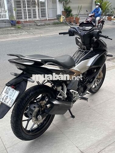 cần bán xe whinerX 2020 abs chính chủ ký giấy